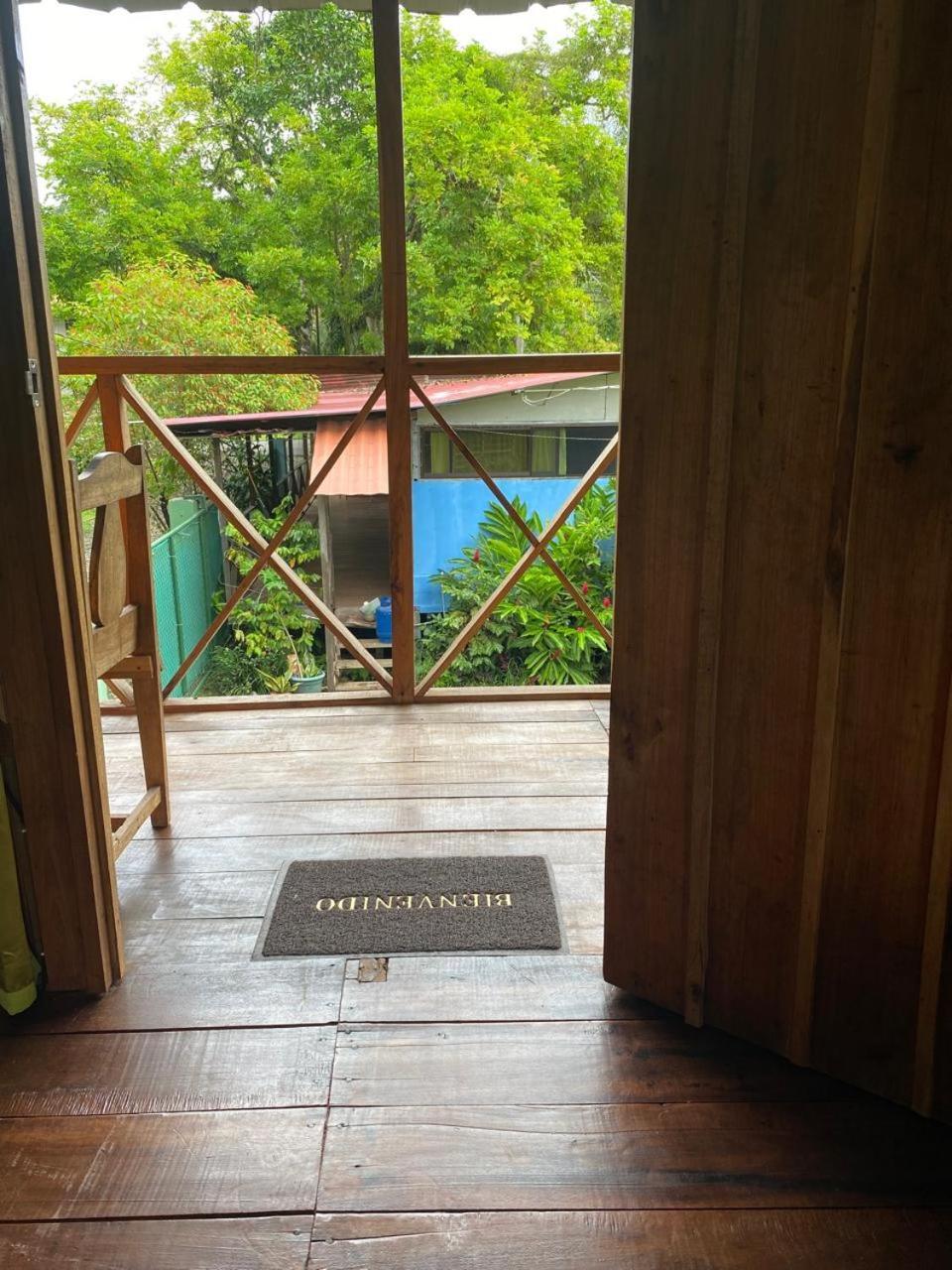 Hotel Cahuita Exterior photo